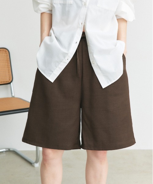 ad thie（アドティエ）の「リラックス イージーハーフパンツ（その他パンツ・レディース・ダークブラウン/チャコール/グレー/ブラック/グレー系その他・FREE）」の5枚目の写真