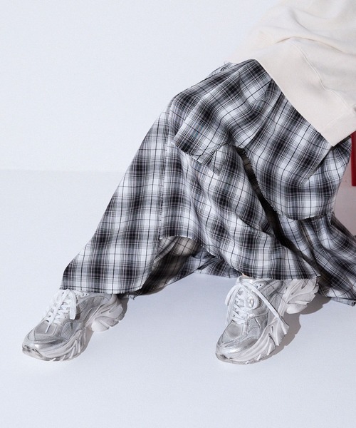 JEANASIS（ジーナシス）の「ステインヴィンテージスニーカー/497670（スニーカー・レディース・シルバー系その他/ブラック系その他/ブラウン系その他・MEDIUM/LARGE）」の20枚目の写真