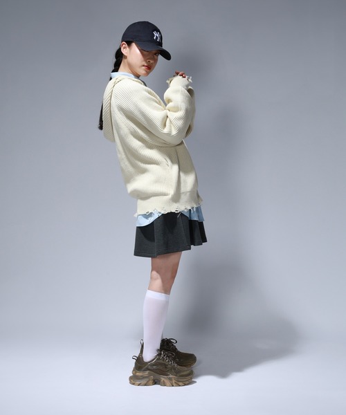 JEANASIS（ジーナシス）の「ステインヴィンテージスニーカー/497670（スニーカー・レディース・シルバー系その他/ブラック系その他/ブラウン系その他・MEDIUM/LARGE）」の4枚目の写真