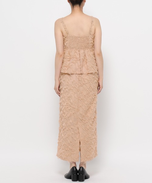 mysty woman（ミスティウーマン）の「カットジャガードペプラムキャミワンピース　583339（ワンピース・レディース・ブラック/アイボリー/ピンクベージュ・FREE）」の13枚目の写真