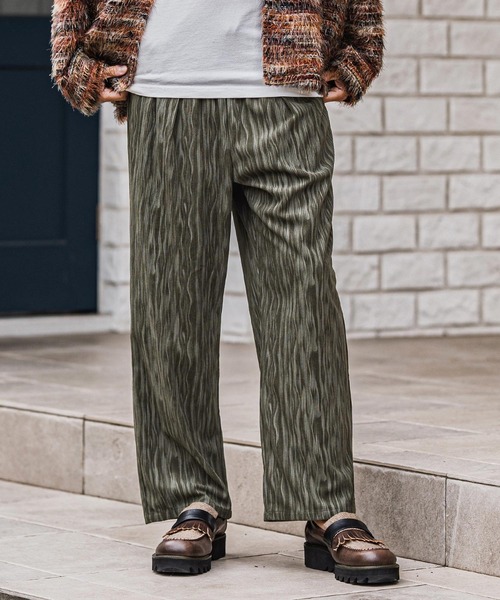 CAMBIO(カンビオ)の「mp13916-Spotted Print Corduroy Tuck Pants コーデュロイパンツ(その他パンツ・メンズ・ブラック/カーキ/グレイッシュベージュ・S/M/L)」の11枚目の写真