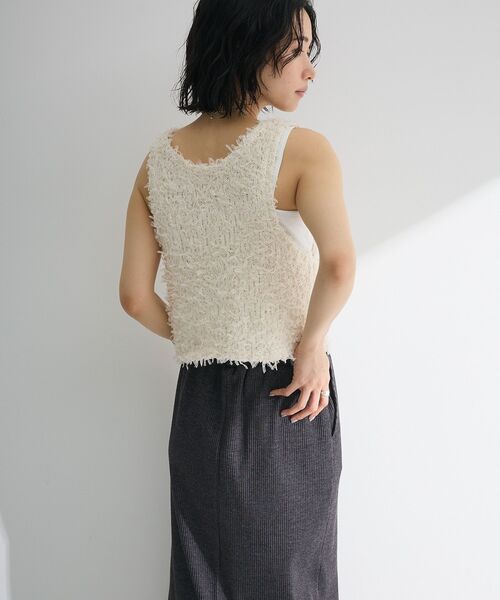 Green　Parks（グリーンパークス）の「・swing by 2wayチュールヤーンベスト（ベスト・レディース・グレー/アイボリー/ブラック/ピンク・FREE）」の11枚目の写真