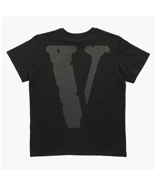 ROYAL FLASH（ロイヤルフラッシュ）の「VLONE/ヴィーロン/CLASSIC LOGO-VLONE TEE_BLACK（Tシャツ/カットソー・メンズ・ブラック・MEDIUM/LARGE/X-LARGE）」の2枚目の写真