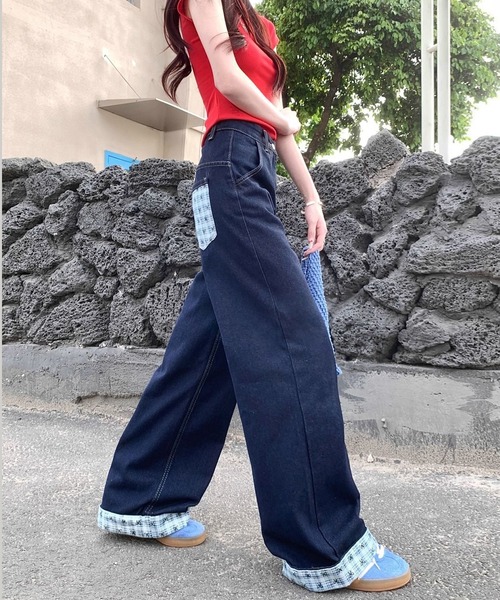 NANEA（ナネア）の「裾折り返しデニムワイドパンツ（デニムパンツ・レディース・ブルー・X-SMALL/SMALL/MEDIUM/LARGE）」の2枚目の写真