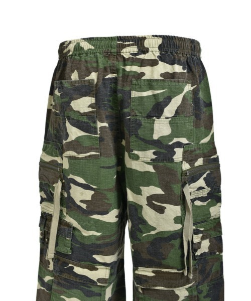 BREATH(ブレス)の「SUICIDE CAMO CARGO CROPPED(カーゴパンツ・メンズ・サンドベージュ/グリーン系カモフラージュ・MEDIUM/LARGE/X-LARGE)」の4枚目の写真