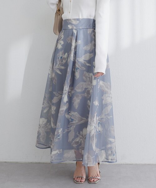 natural couture（ナチュラルクチュール）の「大花プリントメッシュスカート（スカート・レディース・ネイビー/オフホワイト/サックスブルー・FREE）」の22枚目の写真