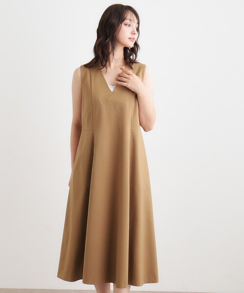 LAURA ASHLEY(ローラアシュレイ)の「【ツイルストレッチ/洗える】Vネックフレアジャンスカ(ワンピース・レディース・ブラウン系その他2/ネイビー・38)」の3枚目の写真