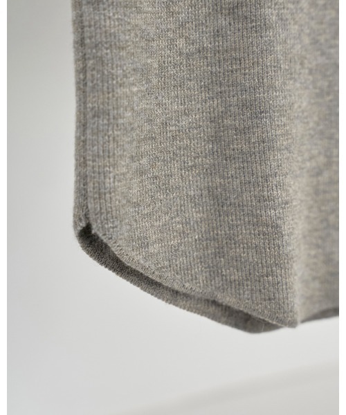 TODAYFUL（トゥデイフル）の「Roundhem Knit Tanktop（タンクトップ・レディース・キナリ/グレー/ダークブラウン・FREE）」の17枚目の写真