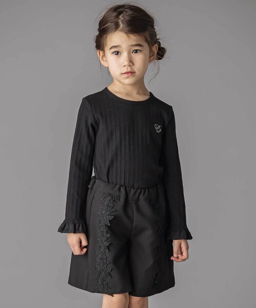 BeBe Petits Pois Vert(ベベプチポワヴェール)の「【お揃い】花レースキュロットパンツ(100~150cm)(その他パンツ・キッズ・ブラック/ブルー・100cm/110cm/130cm/120cm/140cm/150cm)」の5枚目の写真