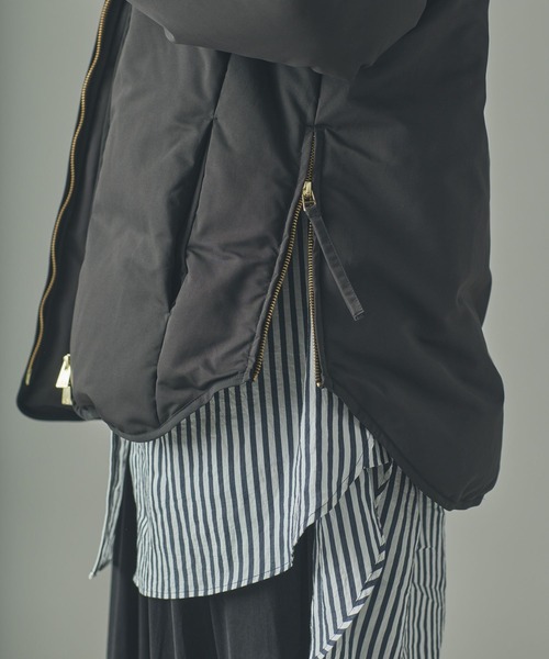 Curensology(カレンソロジー)/サイドジップノーカラーダウンジャケット