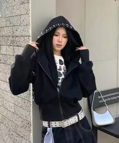 パール付きパーカー