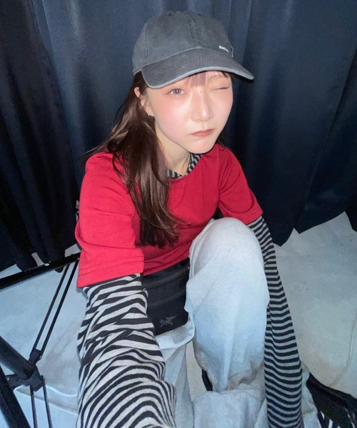 JEANASIS（ジーナシス）の「【25quee】ボーダーレイヤードフーディ/594907（パーカー・レディース・レッド系その他/グレー系その他/ネイビー系・FREE）」の13枚目の写真