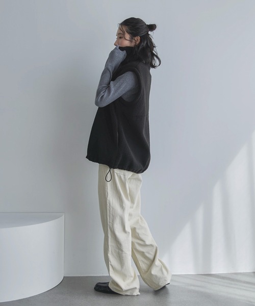 feepur（フェピュール）の「【ハンドウォッシャブル】ベーシックハイネックニット（ニット/セーター・レディース・アイボリー/ブラック/杢グレー/ブラウン・MEDIUM）」の5枚目の写真