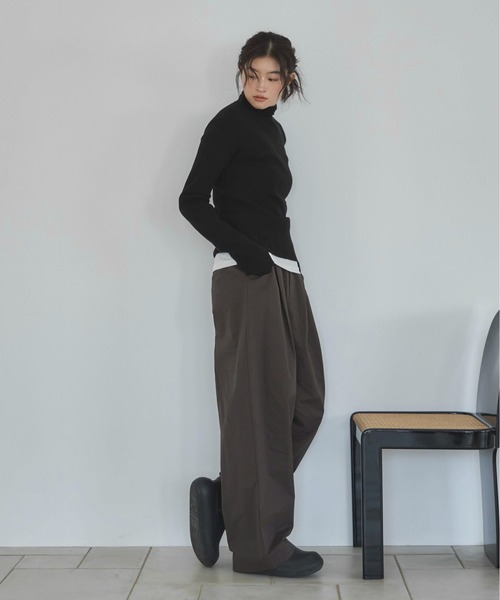 feepur（フェピュール）の「【ハンドウォッシャブル】ベーシックハイネックニット（ニット/セーター・レディース・アイボリー/ブラック/杢グレー/ブラウン・MEDIUM）」の16枚目の写真