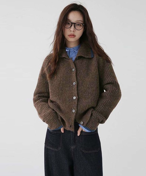 LAFFMO（ラフモ）の「配色ライン襟付きニットカーディガン（カーディガン/ボレロ・レディース・ダークグレー/ブラウン・F）」の4枚目の写真