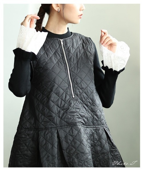 Sawa a la mode(サワアラモード)の「フレアレーススリーブリブニットトップス(ニット/セーター・レディース・ブラック/オフホワイト・FREE)」の3枚目の写真