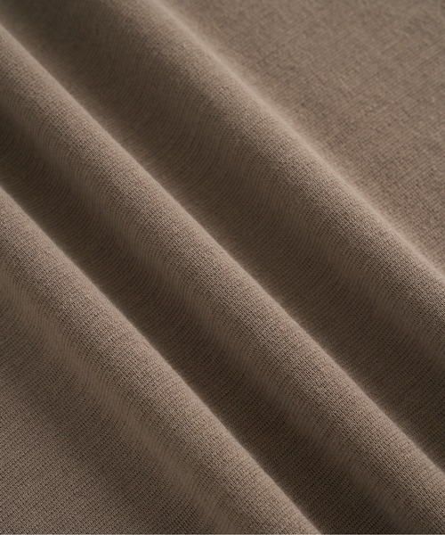 UNITED TOKYO（ユナイテッドトウキョウ）の「【残りわずか】18Gウールミラノリブモックネックニット　｜毛玉防止｜ウール100％｜ウォッシャブル｜ロングシーズン｜コート｜インナー｜ハイネック｜ウールニット（ニット/セーター・メンズ・モカ/オフホワイト/ブラック/ライトグレー/ダークブラウン・1/2/3）」の19枚目の写真