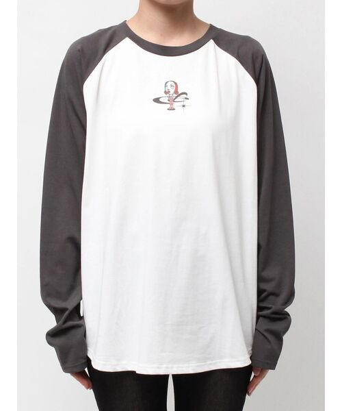 EMODA（エモダ）の「【野性爆弾 くっきー！× EMODA】RAGLAN LT（Tシャツ/カットソー・レディース・グレー/ブルー・SMALL/MEDIUM）」の21枚目の写真