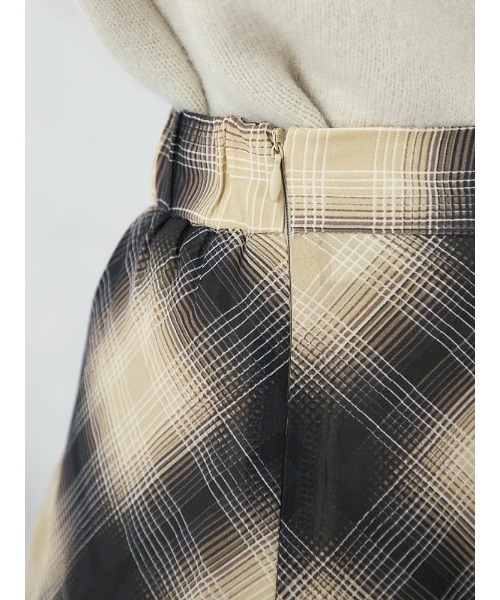 HARUYAMA(ハルヤマ)の「【WEB限定】チェックシフォンパネルスカート FURRY(スカート・レディース・ブラック/ベージュ・F)」の9枚目の写真