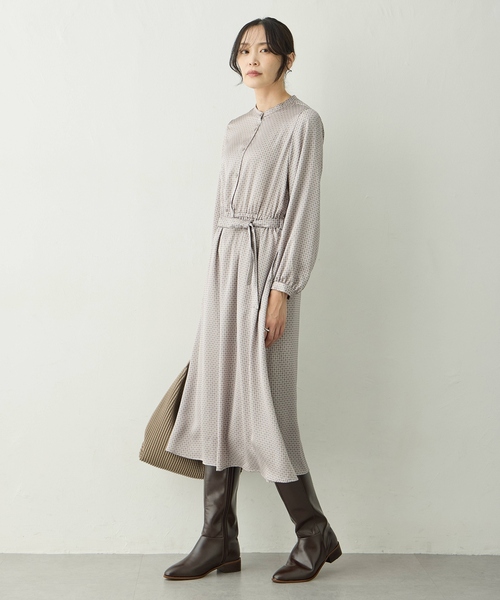 A/C DESIGN BY ALPHA CUBIC(エーシーデザインバイアルファキュービック)の「【アルコラージュ】チェーンプリントワンピース【ポケットあり】(ワンピース・レディース・ライトグレー/ネイビー・9号/11号)」の7枚目の写真