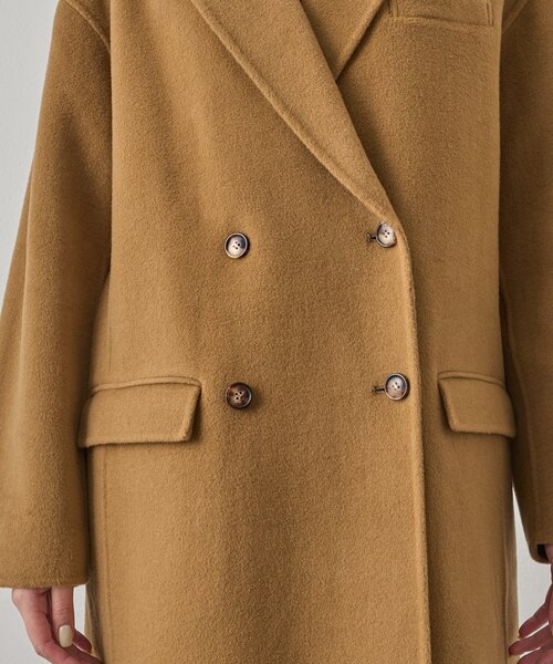 LOUNGEDRESS（ラウンジドレス）の「ピークドラペルリバーコート