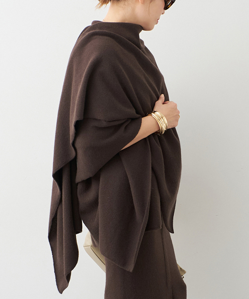 Deuxieme Classe（ドゥーズィエムクラス）の「OLBIA ストール