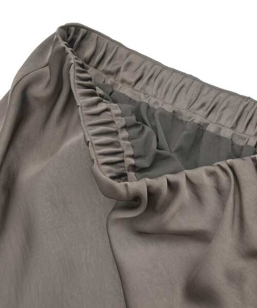 YECCA VECCA(イェッカヴェッカ)の「サテンフレアスカート(スカート・レディース・ブラウン/ブルー系その他7/アイボリー・FREE)」の16枚目の写真