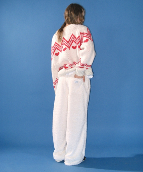 RONRON(ロンロン)の「FLEECE LACE DETAIL TRAINING PANTS IVORY(スウェットパンツ・レディース・その他・FREE)」の4枚目の写真