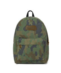 WKNDRS（ウィーキャンドース）の「GRAFFITI LOGO BACKPACK (CAMO)（バックパック/リュック）」