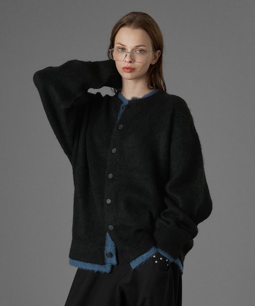 ONCILY（オンシェリー）の「LAYERED EDGE KNIT CARDIGAN / レイヤードエッジニットカーディガン（カーディガン/ボレロ・メンズ・チャコールグレー/ブラック/ブラウン/ネイビー・SMALL/MEDIUM/LARGE）」の2枚目の写真