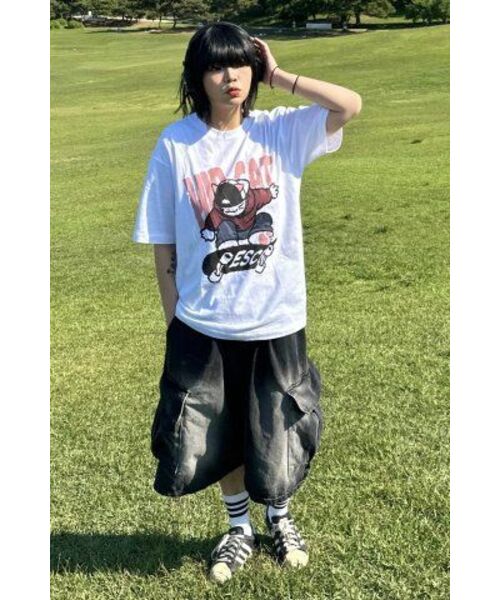 ESCAPEFROM（エスケープフロム）の「カラー ヒップ キャット スケートボード プリント オーバーサイズ 半袖Tシャツ ホワイト（Tシャツ/カットソー・レディース・その他・LARGE/SMALL/MEDIUM）」の6枚目の写真