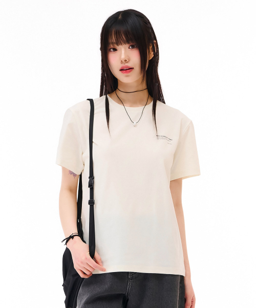CHASECULT(チェイスカルト)の「ユニセックスクールラウンド半袖Tシャツ-イエロー(Tシャツ/カットソー・メンズ・イエロー・90/100/95/105/110)」の1枚目の写真