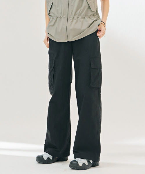CHASECULT（チェイスカルト）の「レディースカーゴワイドパンツ-DBRG2291C03（その他パンツ・レディース・ブラック・67/70/76）」の2枚目の写真