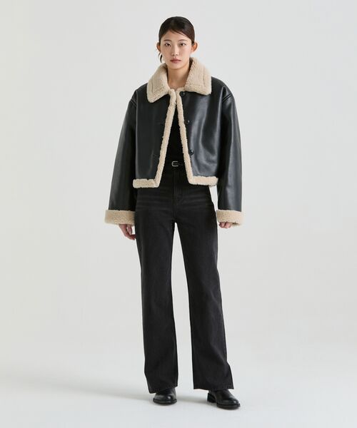 MUSINSA STANDARD WOMAN（ムシンサスタンダードウーマン）の「ウィメンズ シンセティックレザー シアリングジャケット [ブラック]（ムートンコート・レディース・その他・SMALL/MEDIUM）」の13枚目の写真