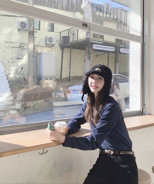 MUSINSA STANDARD WOMAN（ムシンサスタンダードウーマン）の「ウィメンズストレートコーデュロイパンツ[ブラック]（その他パンツ・レディース・その他・30/24/25/26/27/28/29）」の8枚目の写真