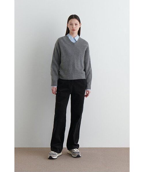 MUSINSA STANDARD WOMAN（ムシンサスタンダードウーマン）の「ウィメンズストレートコーデュロイパンツ[ブラック]（その他パンツ・レディース・その他・30/24/25/26/27/28/29）」の16枚目の写真