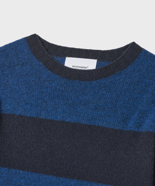 OUTSTANDING(アウトスタンディング)の「PURE WOOL WHOLEGARMENT STRIPE KNIT_BLUE/NAVY(ニット/セーター・メンズ・その他・SMALL/MEDIUM/LARGE)」の3枚目の写真