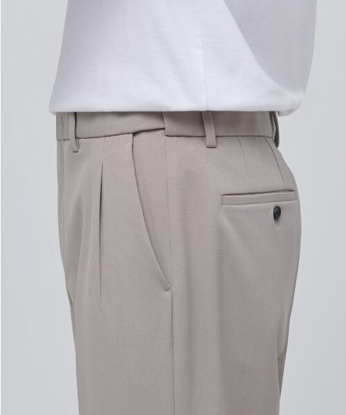 MUSINSA STANDARD（ムシンサスタンダード）の「ワイドヒドゥンバンディングクロップドスラックス[ライトベージュ]（スラックス・メンズ・その他・40/42/30/26/27/28/29）」の6枚目の写真