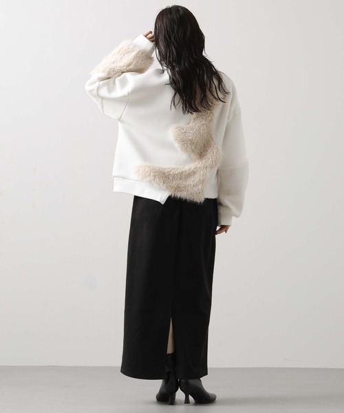 AULA AILA（アウラアイラ）の「ＡＵＬＡボア切替ハイネックカットソー（Tシャツ/カットソー・レディース・アイボリー・FREE）」の4枚目の写真