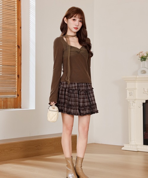 Anely（アネリー）の「フロント ツイスト チョーカー リボン ニット トップス（ニット/セーター・レディース・アイボリー/ブラウン・FREE）」の10枚目の写真