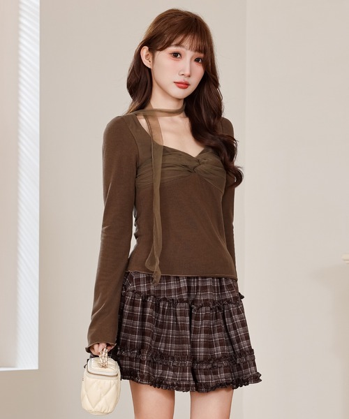 Anely（アネリー）の「フロント ツイスト チョーカー リボン ニット トップス（ニット/セーター・レディース・アイボリー/ブラウン・FREE）」の11枚目の写真