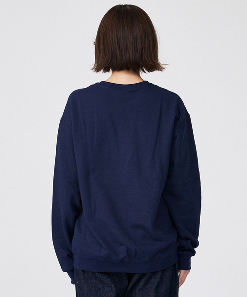 FRUIT OF THE LOOM(フルーツオブザルーム)の「【FRUIT OF THE LOOM/フルーツ・オブ・ザ・ルーム】PRINT SWEAT7/プリントスウェット/ユニセックス【WEB限定】(スウェット・メンズ・ホワイト/ネイビー/ブラック・M/L/XL)」の5枚目の写真
