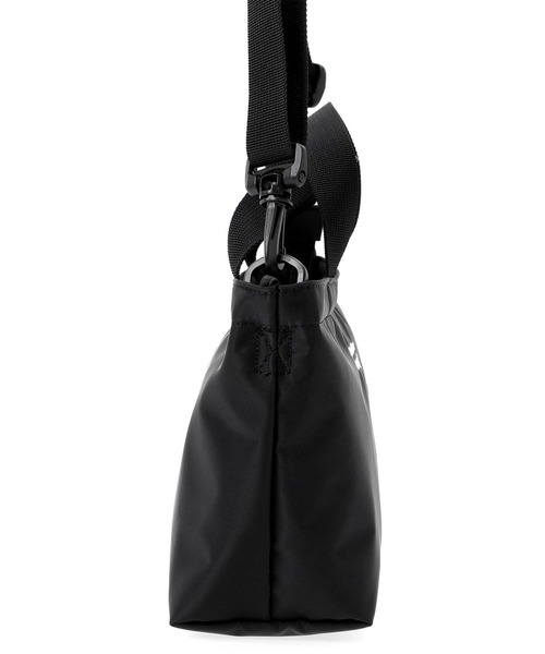 Manhattan Portage(マンハッタンポーテージ)の「Manhattan Portage/マンハッタンポーテージ ショルダーバック MICROTOTE BAG MATTE TWILL MP1381MTWL(ショルダーバッグ・メンズ・ブラック×ホワイト・FREE)」の4枚目の写真