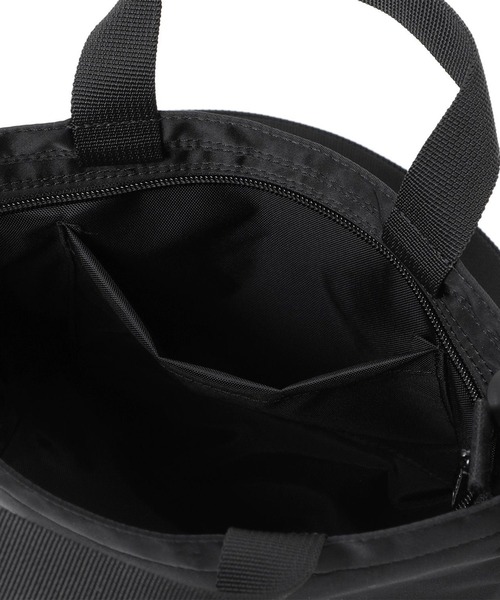 Manhattan Portage(マンハッタンポーテージ)の「Manhattan Portage/マンハッタンポーテージ ショルダーバック MICROTOTE BAG MATTE TWILL MP1381MTWL(ショルダーバッグ・メンズ・ブラック×ホワイト・FREE)」の7枚目の写真