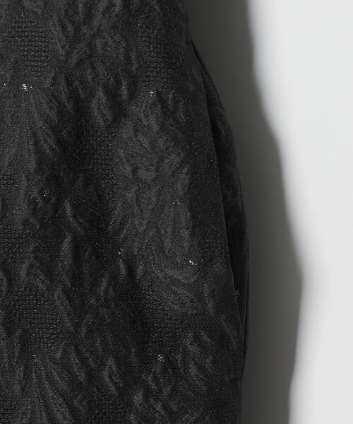 UNITED ARROWS(ユナイテッドアローズ)の「GISHA 2トーン ジャガード ワンピース(ワンピース・レディース・ネイビー/ダークグレー・38/36)」の18枚目の写真