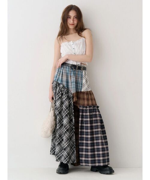 EVRIS(エヴリス)の「チェックドッキングロングスカート(スカート・レディース・ピンク/ブルー・FREE)」の13枚目の写真