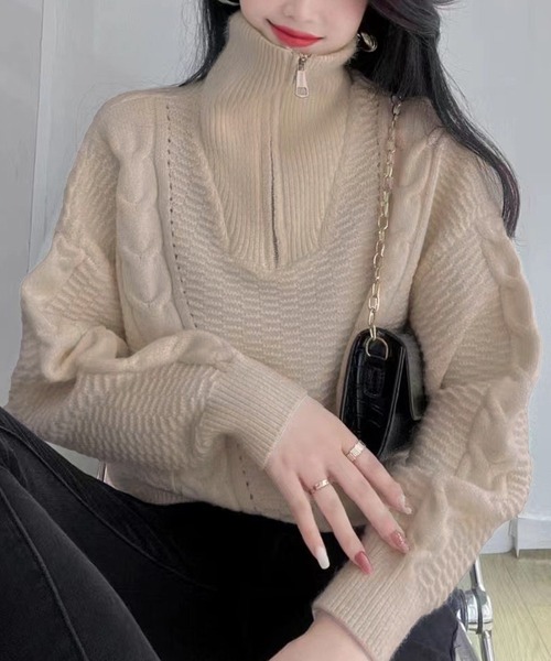 Amulet（アミュレット）の「ゆるさが魅力の大人ニット◎ケーブル編み風ハイネックニットプルオーバー（ニット/セーター・レディース・レッド/グレー/ブラック/アイボリー/グリーン・FREE）」の2枚目の写真