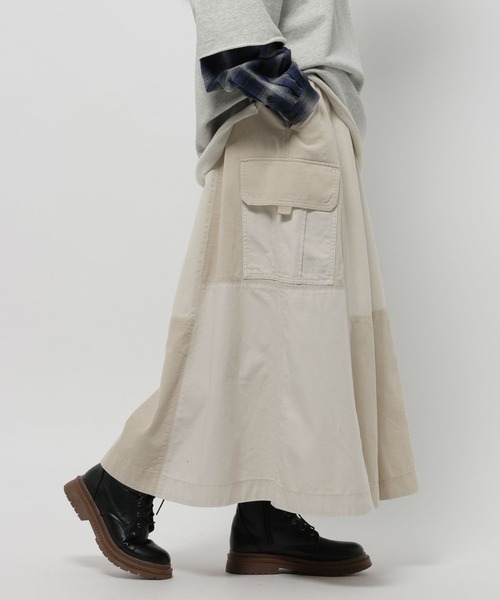 niko and...（ニコアンド）の「リメイクライクフレアスカート（スカート・レディース・アイボリー/カーキ/チャコール・FREE）」の2枚目の写真