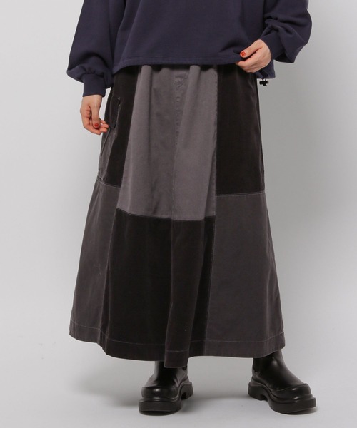 niko and...（ニコアンド）の「リメイクライクフレアスカート（スカート・レディース・アイボリー/カーキ/チャコール・FREE）」の15枚目の写真