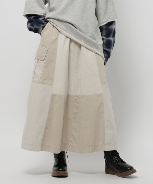 niko and...（ニコアンド）の「リメイクライクフレアスカート（スカート・レディース・アイボリー/カーキ/チャコール・FREE）」の19枚目の写真